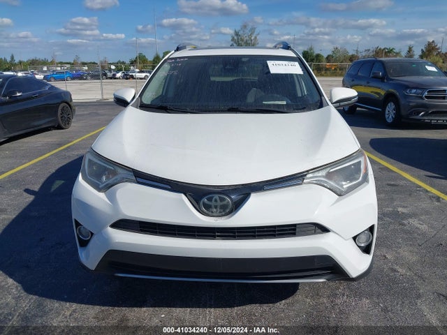 Toyota Rav4 Xle 2017 JTMWFREV4HJ717119 Image 13