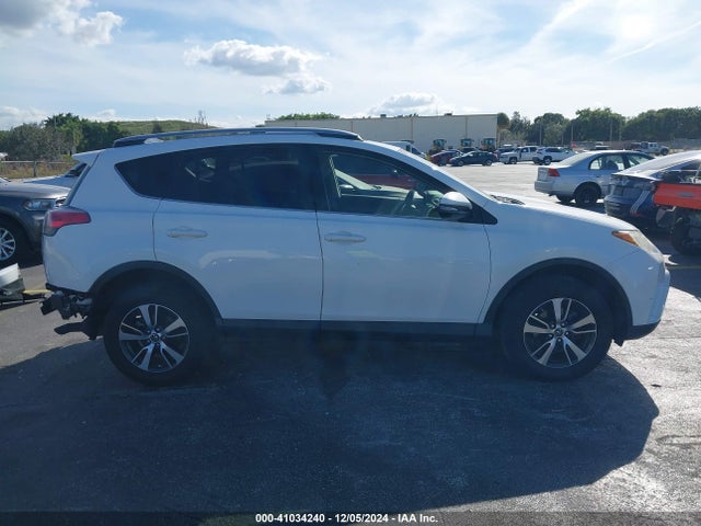 Toyota Rav4 Xle 2017 JTMWFREV4HJ717119 Image 14