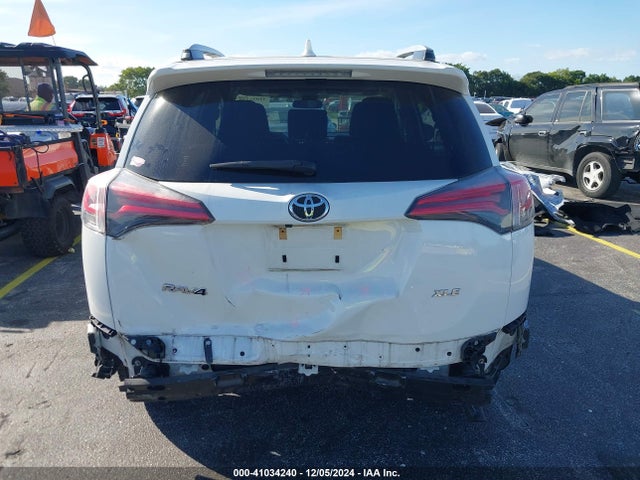 Toyota Rav4 Xle 2017 JTMWFREV4HJ717119 Image 6