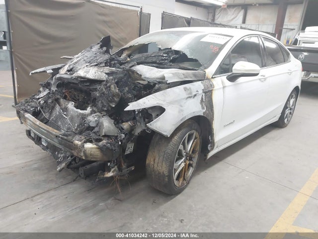 Ford Fusion Hybrid Se 2017 3FA6P0LU8HR165199 Image 2