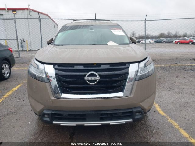 5N1DR3DK3PC231368 Nissan Pathfinder Platinum 4wd