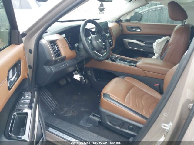 5N1DR3DK3PC231368 Nissan Pathfinder Platinum 4wd