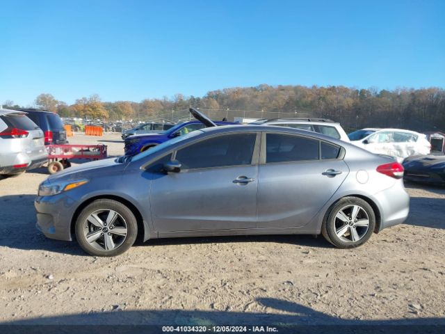 3KPFL4A73JE241385 KIA FORTE S