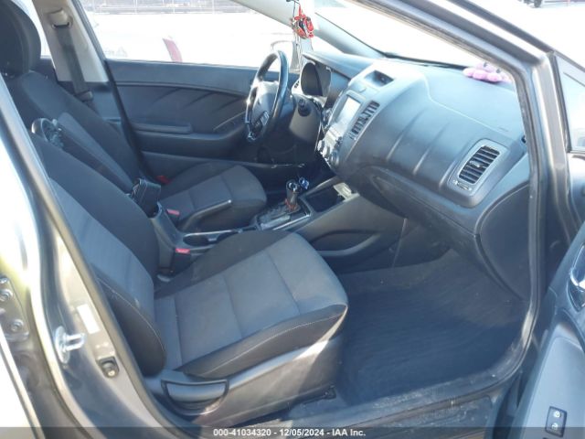 3KPFL4A73JE241385 KIA FORTE S