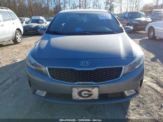 3KPFL4A73JE241385 KIA FORTE S