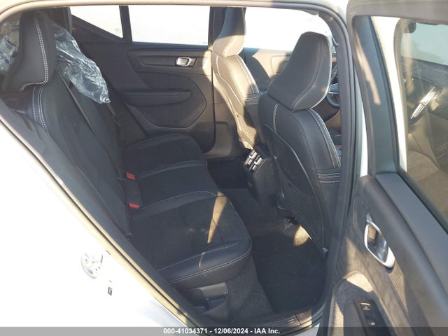 Volvo e400v6 2023 YV4ED3UL1P2962660 Image 8