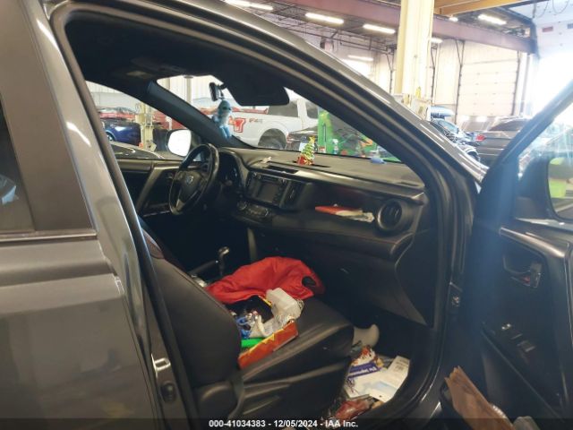 JTMJJREV5JD170021 Toyota Rav4 Hybrid Se