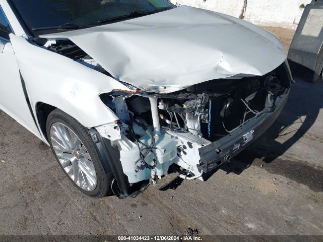 JTHBK1GG3F2204878 Lexus ES 350