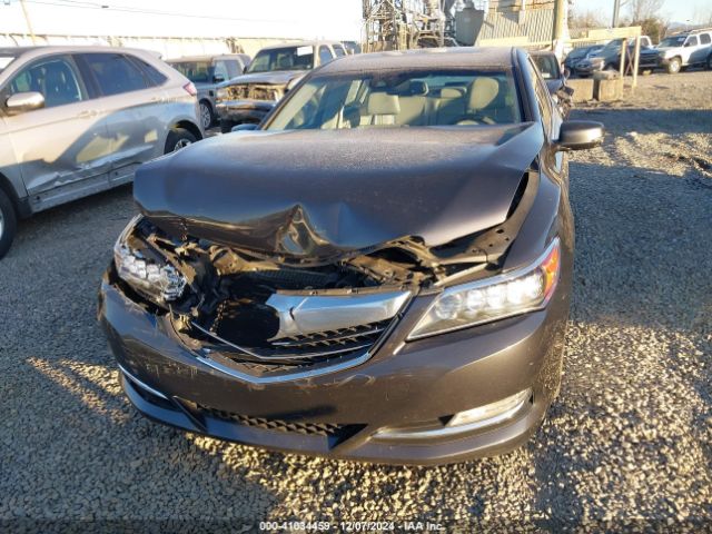 JH4KC1F53EC002788 Acura RLX