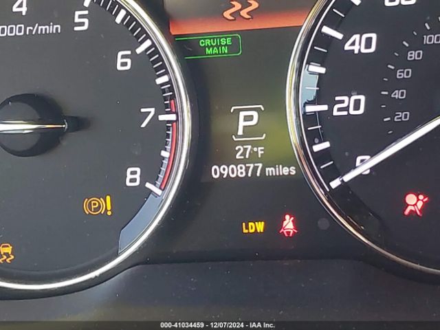 JH4KC1F53EC002788 Acura RLX