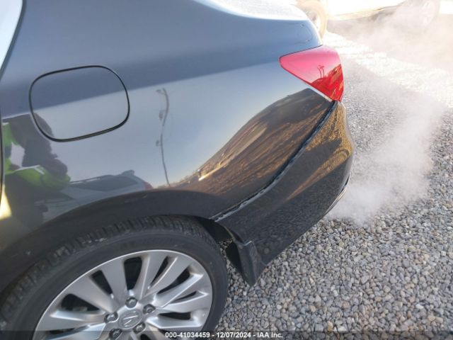 JH4KC1F53EC002788 Acura RLX