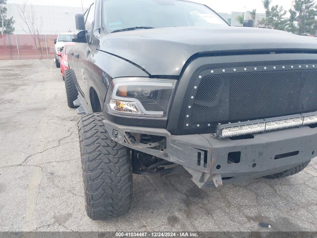 RAM 2500 Tradesman  4x2 8' Box 2017 3C6UR4HLXHG536675 Image 6