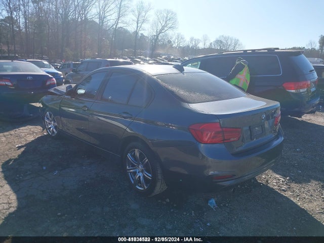 Продаж на аукціоні авто 2017 Bmw 320i, vin: WBA8E1G54HNU14440, номер лоту: 41034522