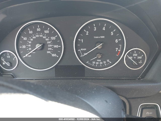 Продаж на аукціоні авто 2017 Bmw 320i, vin: WBA8E1G54HNU14440, номер лоту: 41034522