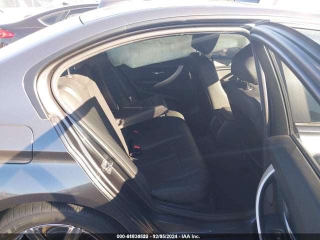Продаж на аукціоні авто 2017 Bmw 320i, vin: WBA8E1G54HNU14440, номер лоту: 41034522