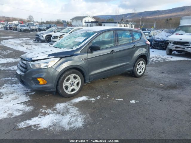 1FMCU0F70HUC01354 Ford ESCAPE S