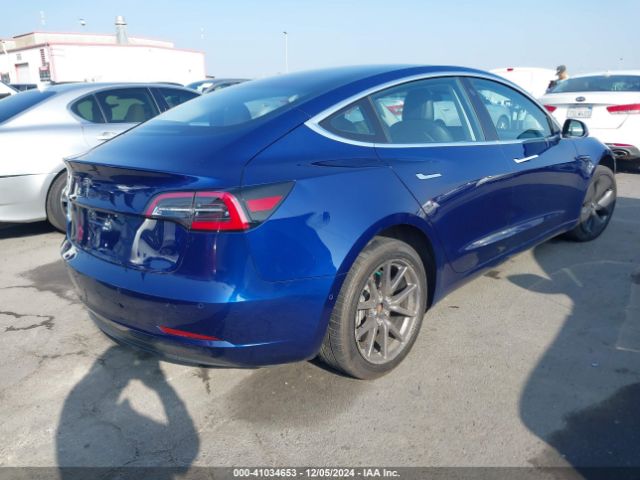 2018 TESLA MODEL 3 5YJ3E1EA6JF038115 Photo 3