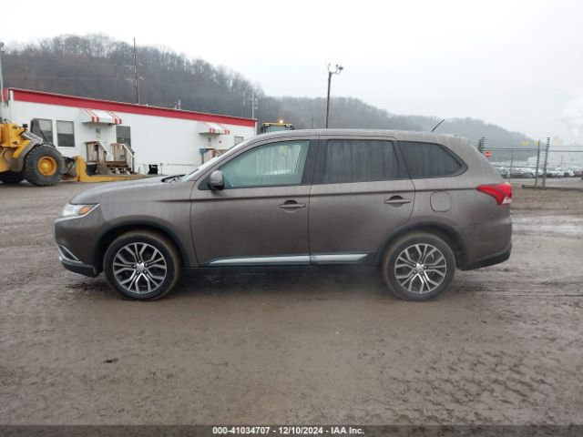 JA4AZ3A38GZ017519 Mitsubishi Outlander Se