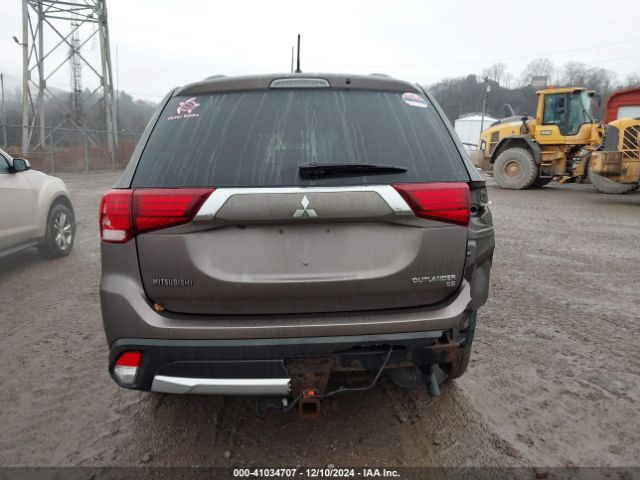 JA4AZ3A38GZ017519 Mitsubishi Outlander Se