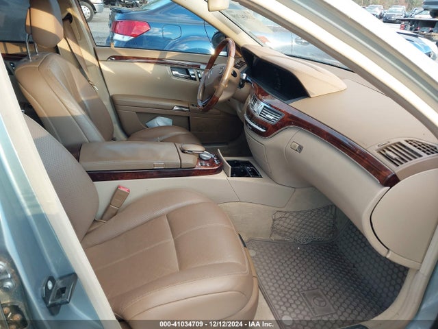 41034709 :رقم المزاد ، WDDNG86X48A191874 vin ، 2008 Mercedes-benz S 550 4matic مزاد بيع
