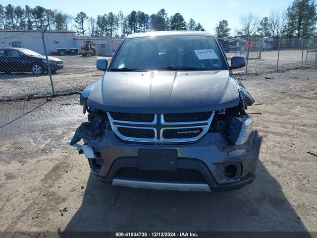 3C4PDDBGXFT526412 Dodge Journey Sxt