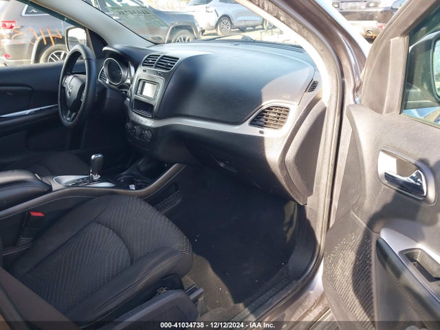 3C4PDDBGXFT526412 Dodge Journey Sxt