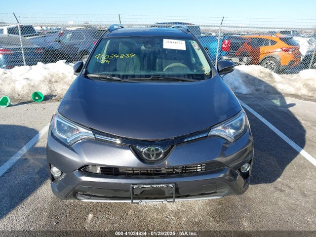 2T3WFREV7JW482237 Toyota Rav4 Adventure/xle