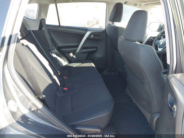 2T3WFREV7JW482237 Toyota Rav4 Adventure/xle