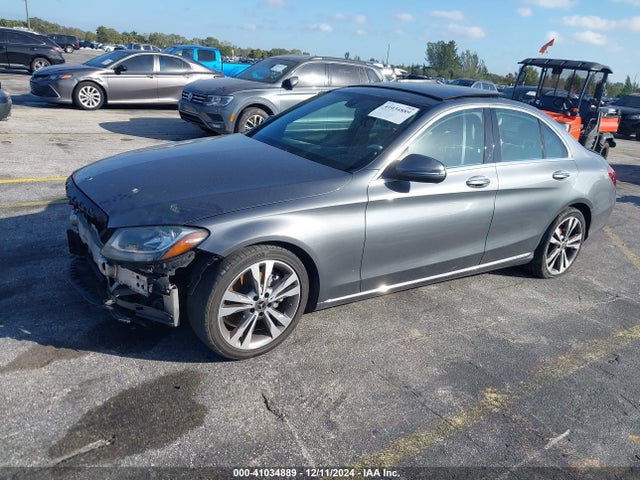 WDDWF4JB3JR366845 Mercedes-Benz C 300