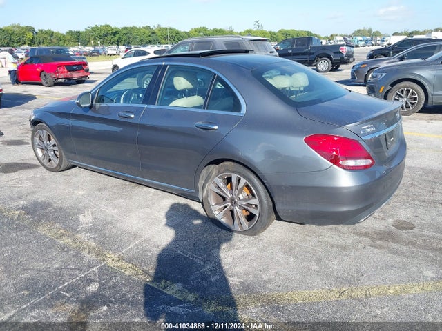 WDDWF4JB3JR366845 Mercedes-Benz C 300