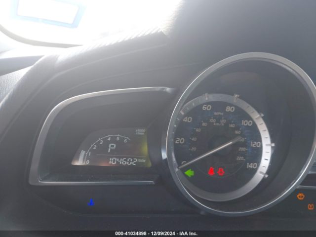 3MYDLBYV5JY308133 Toyota YARIS IA