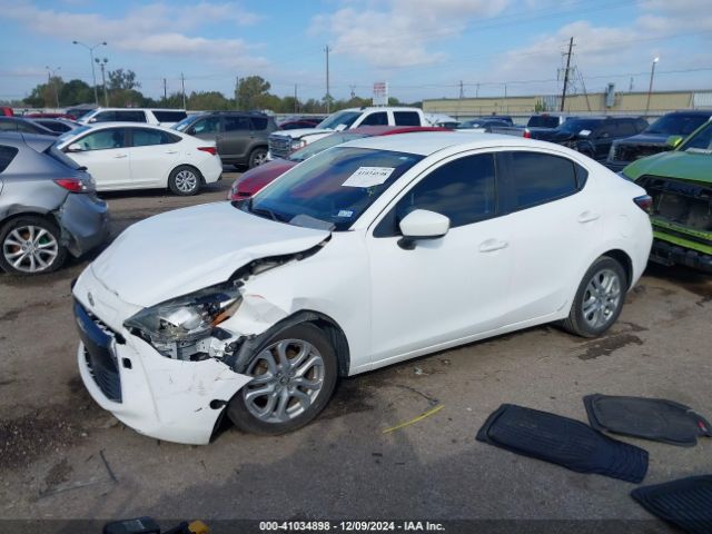 3MYDLBYV5JY308133 Toyota YARIS IA