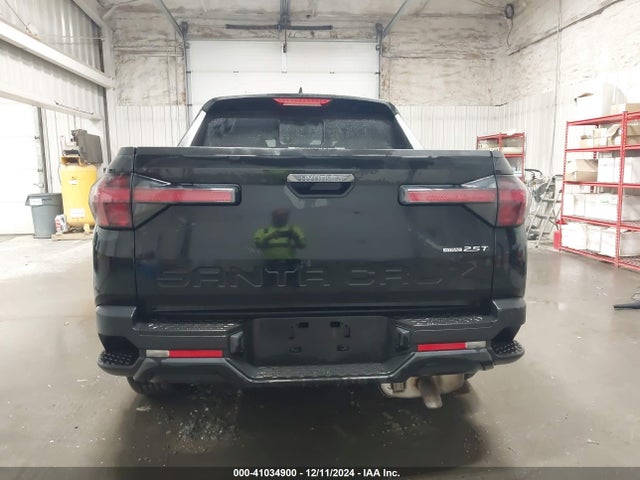 5NTJCDDF2RH105867 Hyundai Santa Cruz Night
