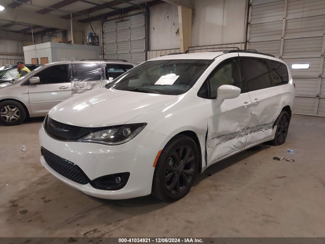 2C4RC1BGXLR232582 Chrysler Pacifica Touring L