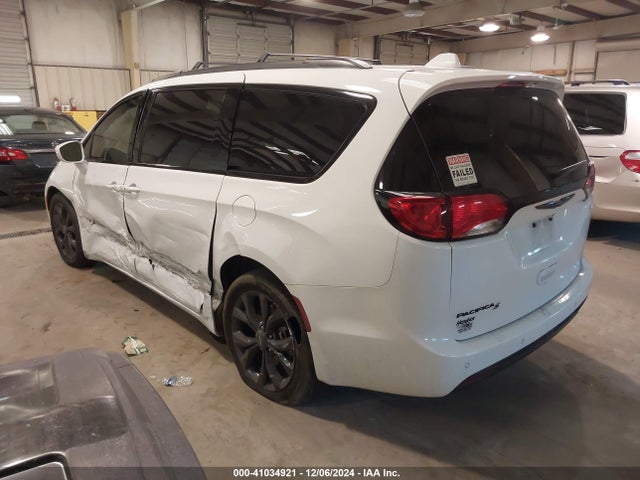 2C4RC1BGXLR232582 Chrysler Pacifica Touring L