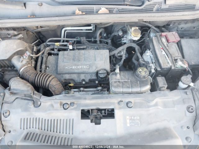 3GNCJL2B1FL233401 Chevrolet TRAX 1LT