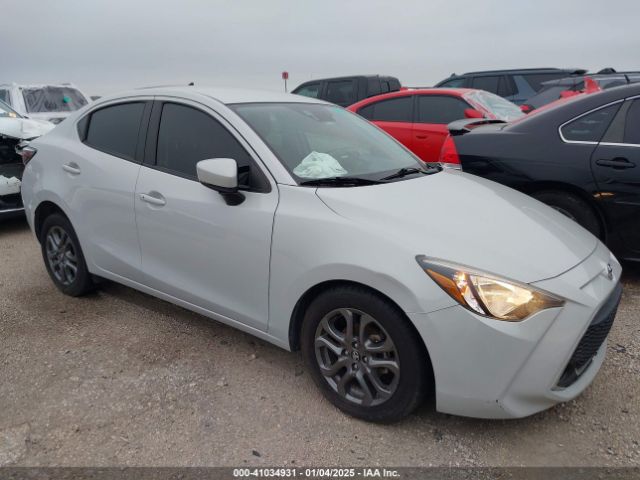 3MYDLBYVXKY500892 Toyota YARIS LE