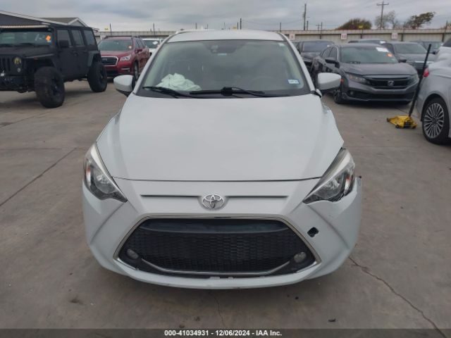3MYDLBYVXKY500892 Toyota YARIS LE