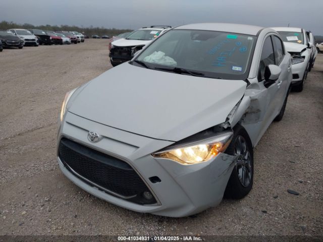 3MYDLBYVXKY500892 Toyota YARIS LE