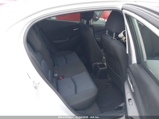 3MYDLBYVXKY500892 Toyota YARIS LE