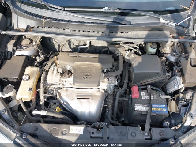 Toyota RAV4 LE 2017 JTMBFREV4HJ711996 Image 10