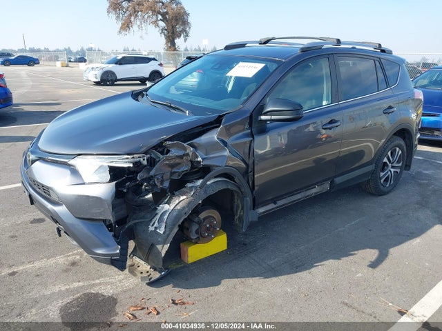 Toyota RAV4 LE 2017 JTMBFREV4HJ711996 Image 2