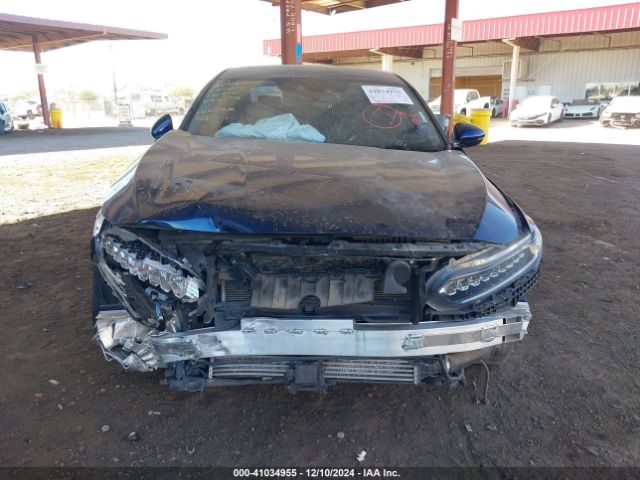 1HGCV2F93JA022507 Honda Accord Touring 2.0t