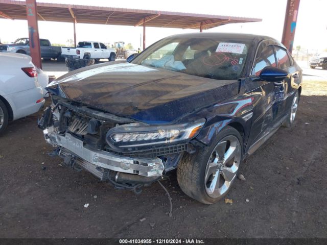 1HGCV2F93JA022507 Honda Accord Touring 2.0t