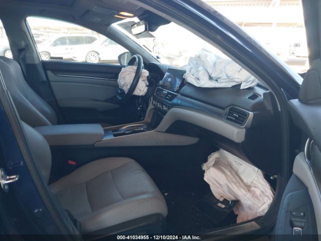 1HGCV2F93JA022507 Honda Accord Touring 2.0t