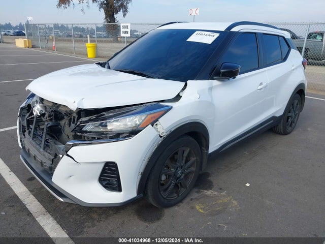 Nissan Kicks Sr Xtronic Cvt 2022 3N1CP5DV7NL516302 Image 2