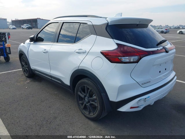Nissan Kicks Sr Xtronic Cvt 2022 3N1CP5DV7NL516302 Image 3