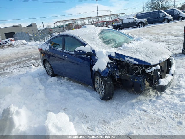 2015 5NPDH4AE6FH604675 main image