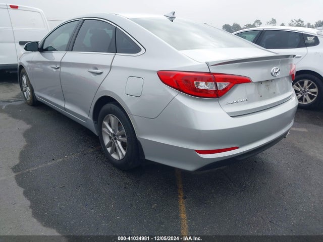 Hyundai SONATA SE 2016 5NPE24AF9GH388854 Image 3