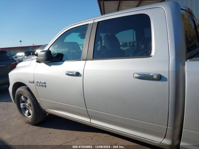 1C6RR6TT9HS661832 RAM 1500 Slt  4x2 6'4 Box